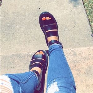 Dr. Martens Shoes - Doc Marten Sandals Dr. Martens Shoes - Doc Marten Sandals